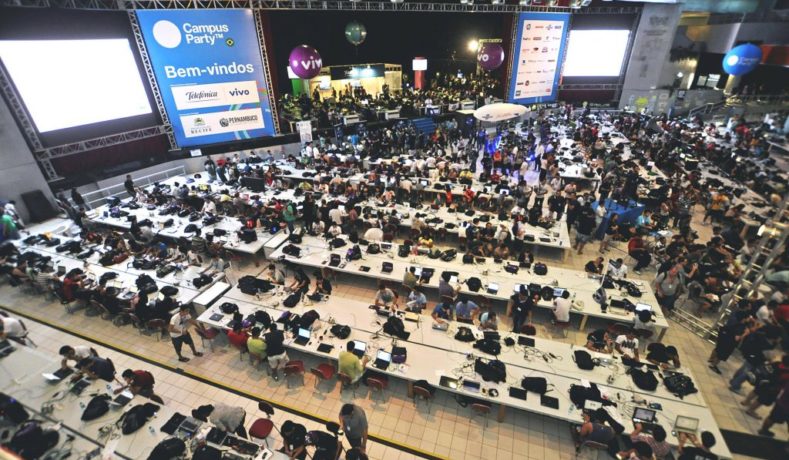 Campus Party: Tecnologia, Ciência E Inovação