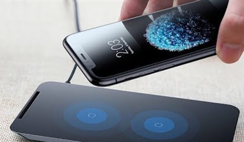 Carregamento sem fios pode reduzir vida útil da bateria do smartphone