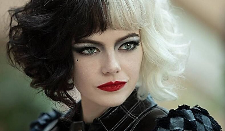 Cruella Se Esquiva De Sua Própria Premissa, Mesmo Que Pareça Ótimo Fazê-lo (Crítica)